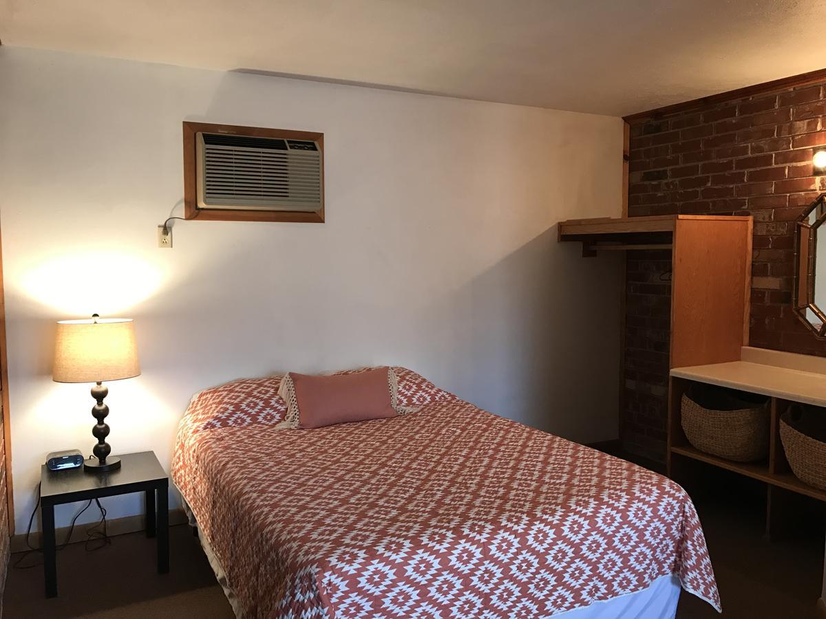 Norfork Lake Ozark Mountain Lodge Gamaliel Bagian luar foto