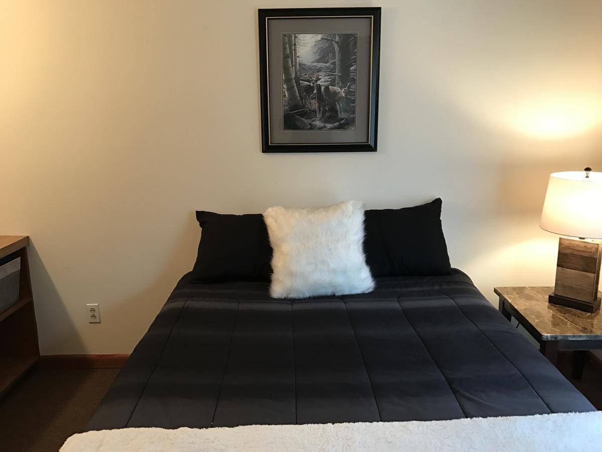 Norfork Lake Ozark Mountain Lodge Gamaliel Bagian luar foto