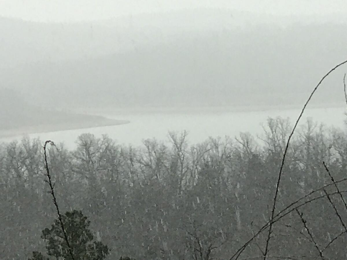 Norfork Lake Ozark Mountain Lodge Gamaliel Bagian luar foto